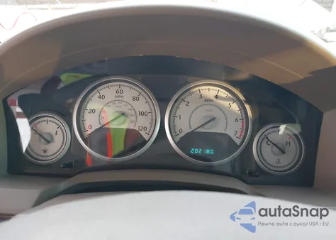 2010 Chrysler Town & Country Touring from USA, damaged, VIN 2A4RR5D1XAR404597